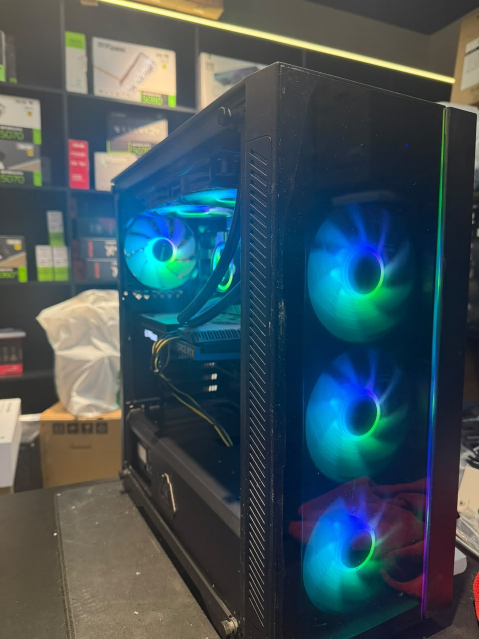 USED PC | RTX3060 Ti & i7 12700