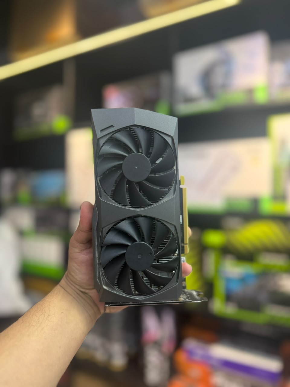 USED GPU || RTX 4060 8GB